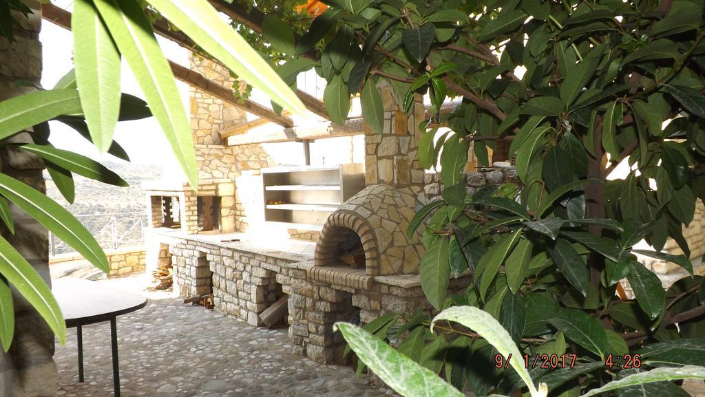 Stone Maisonettes Aigio Exterior photo
